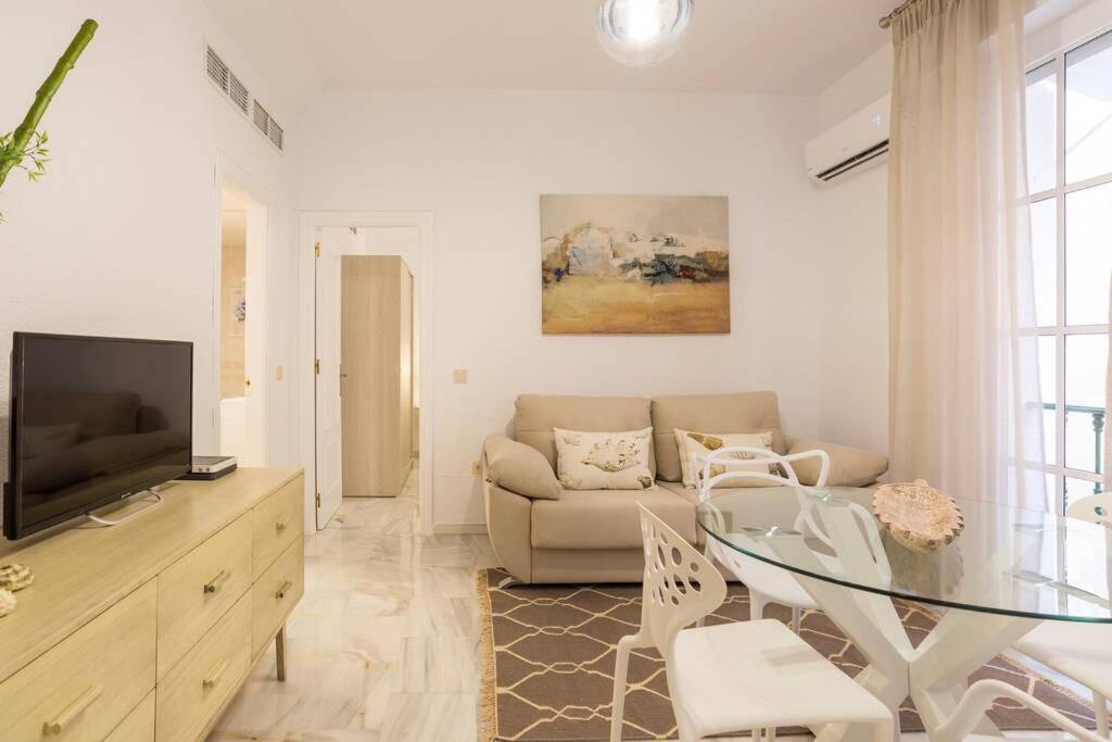 Tgh/ Malaga Centro Carreteria Apartment Exterior foto